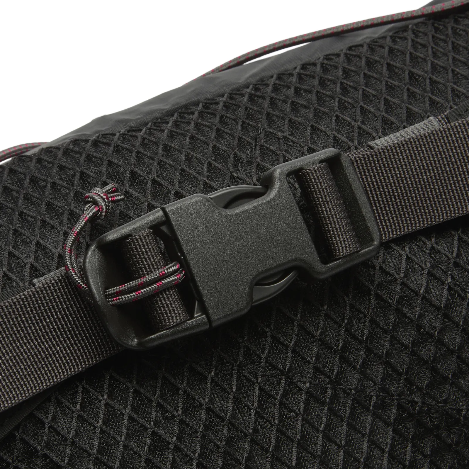 Technical belt bag detail